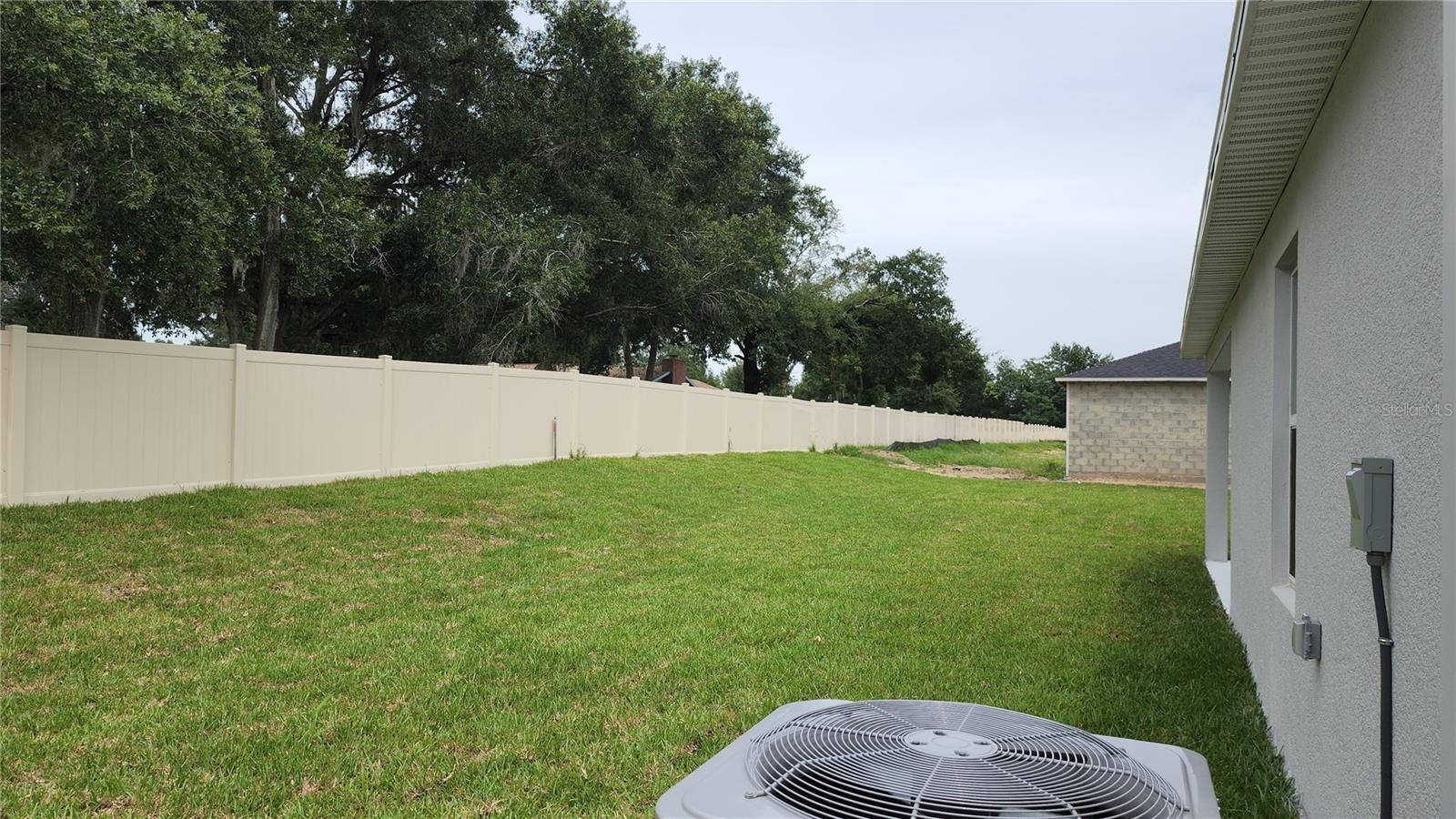 WILLIAMS POINTE - Residential