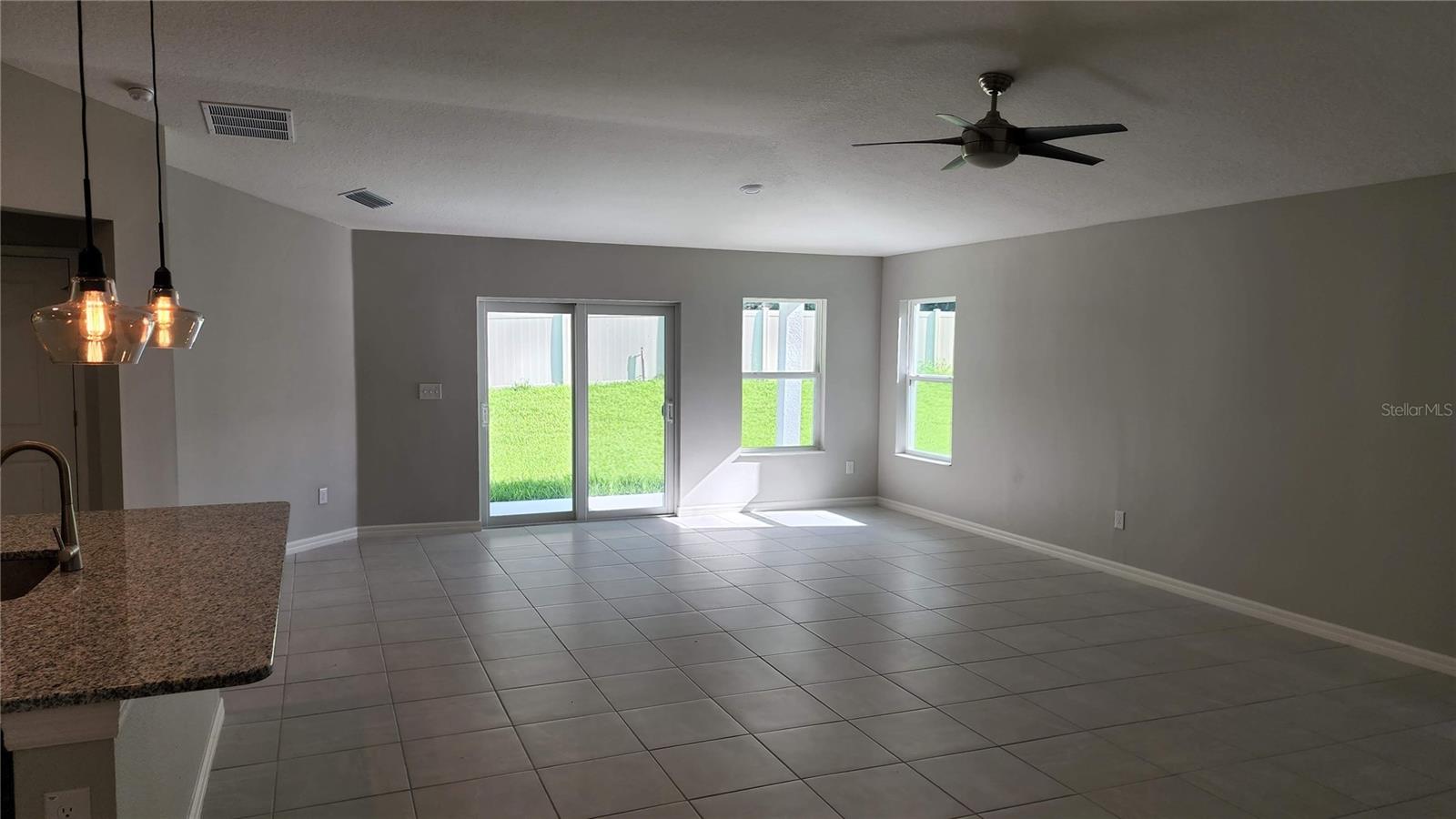 WILLIAMS POINTE - Residential
