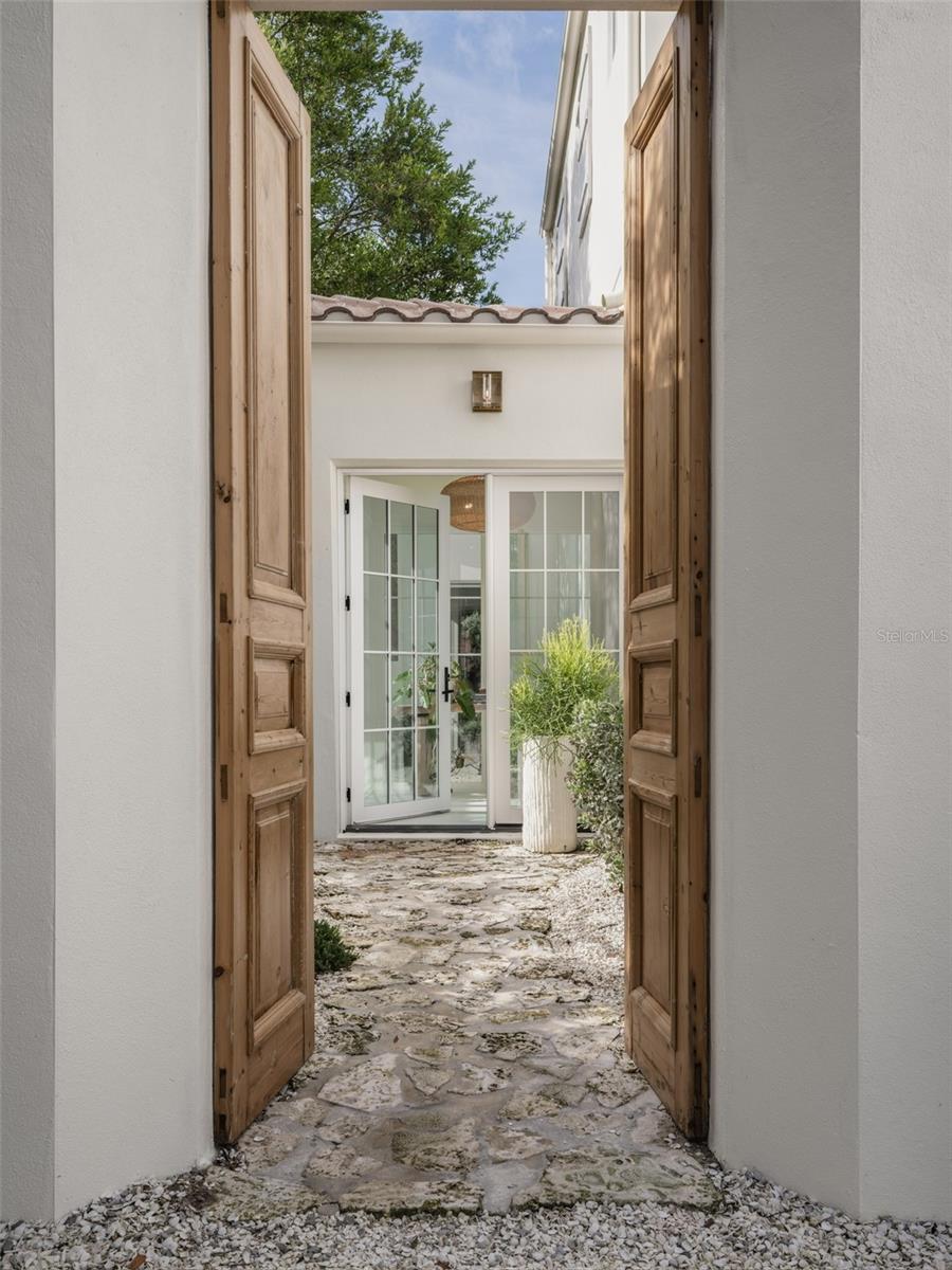 CLOISTER GROVE SUB - Residential