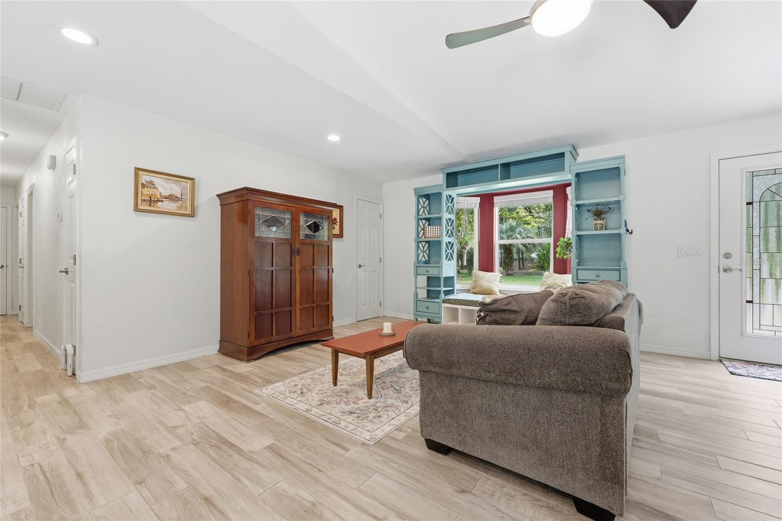 WOODLAND OAKS SOUTH - Residential
