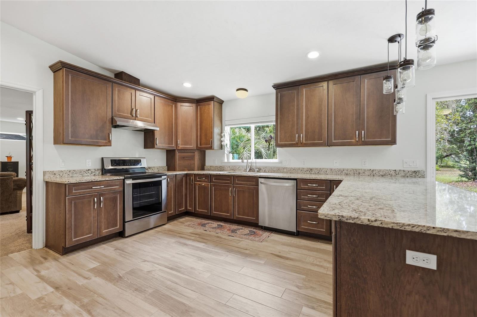 WOODLAND OAKS SOUTH - Residential