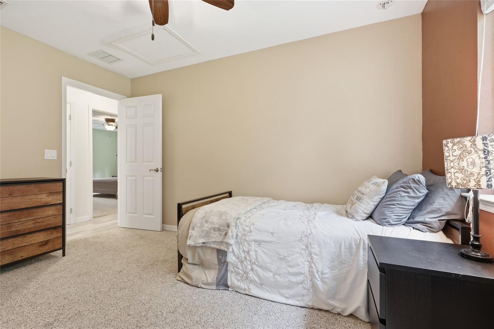 WOODLAND OAKS SOUTH - Residential