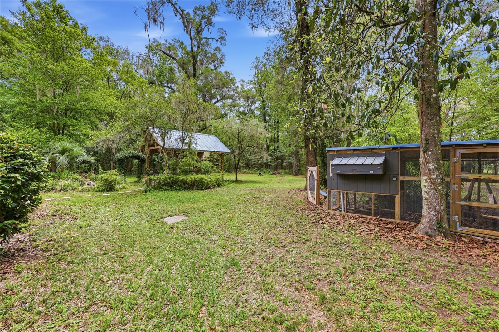 WOODLAND OAKS SOUTH - Residential
