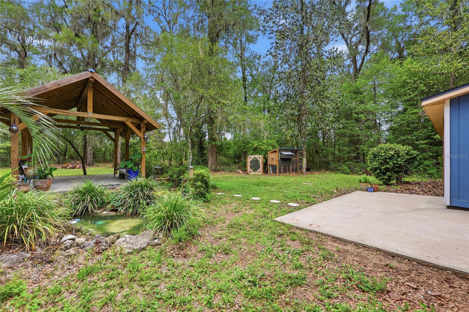 WOODLAND OAKS SOUTH - Residential