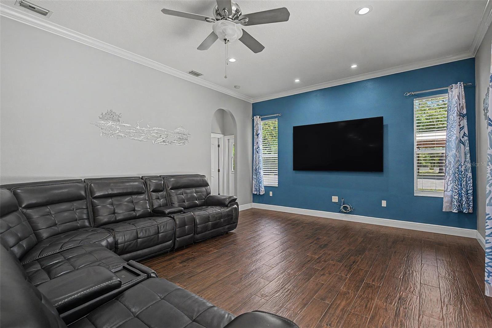 LAKEWOOD ACRES - Residential