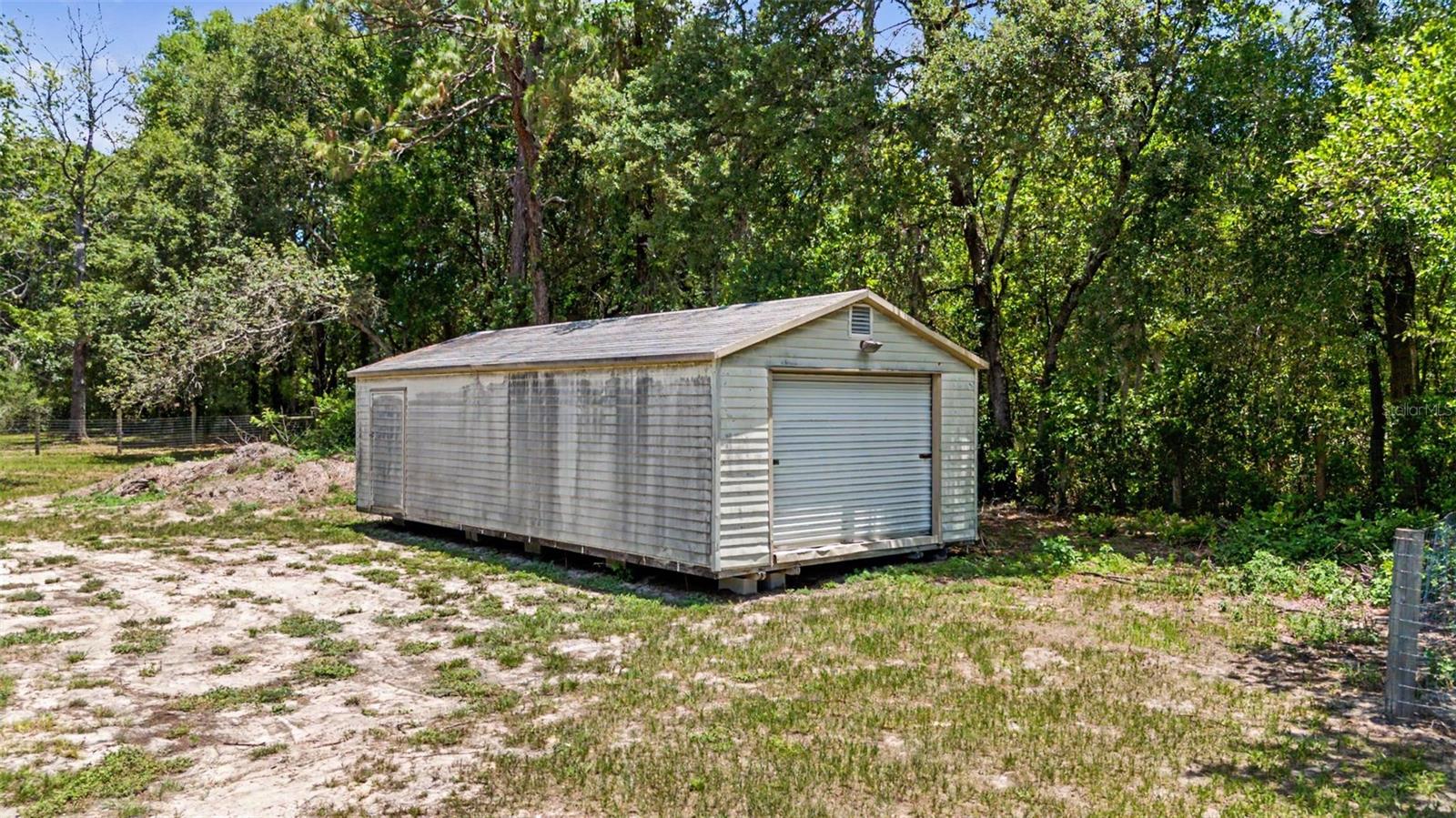 LAKEWOOD ACRES - Residential