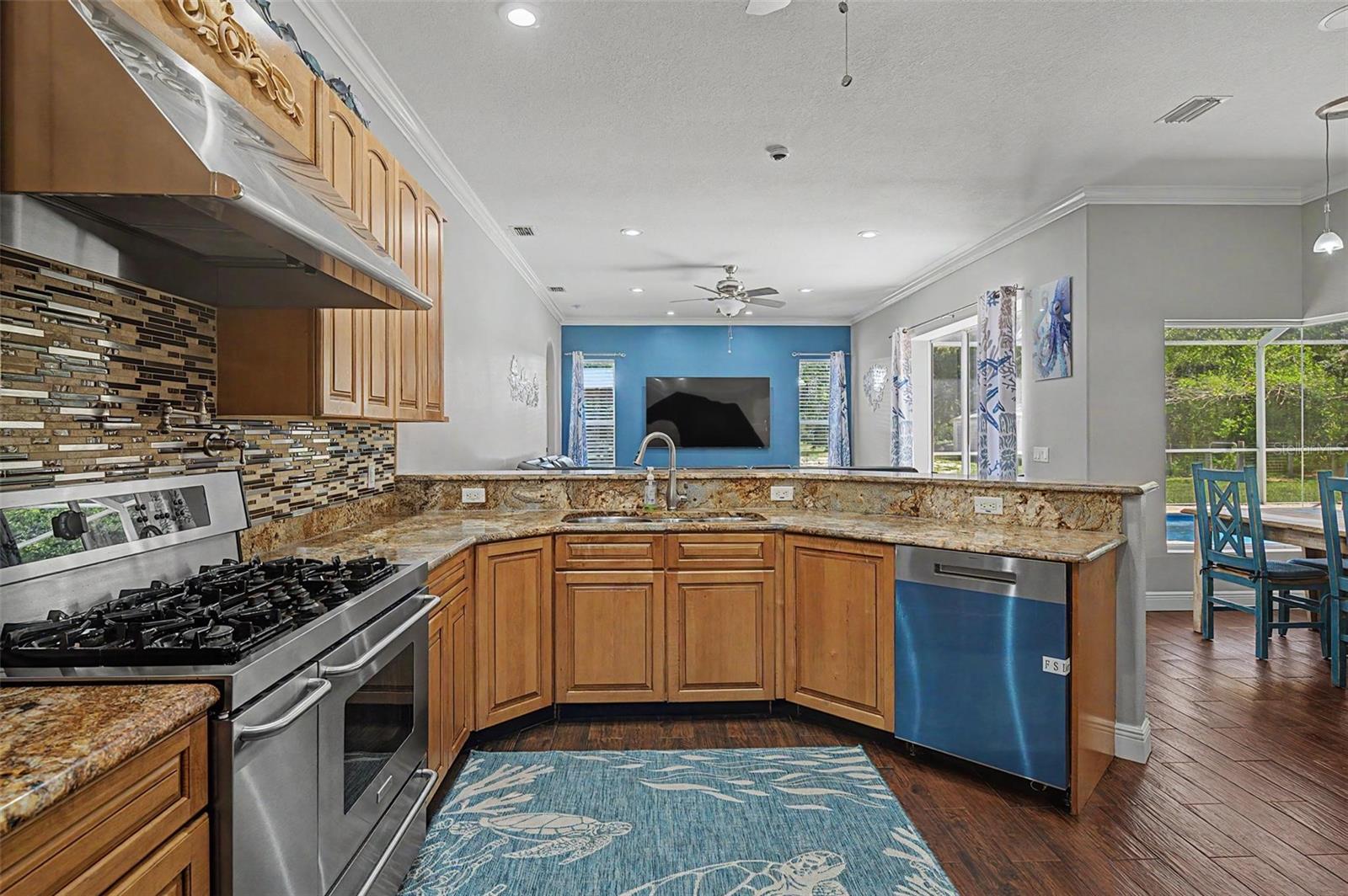 LAKEWOOD ACRES - Residential