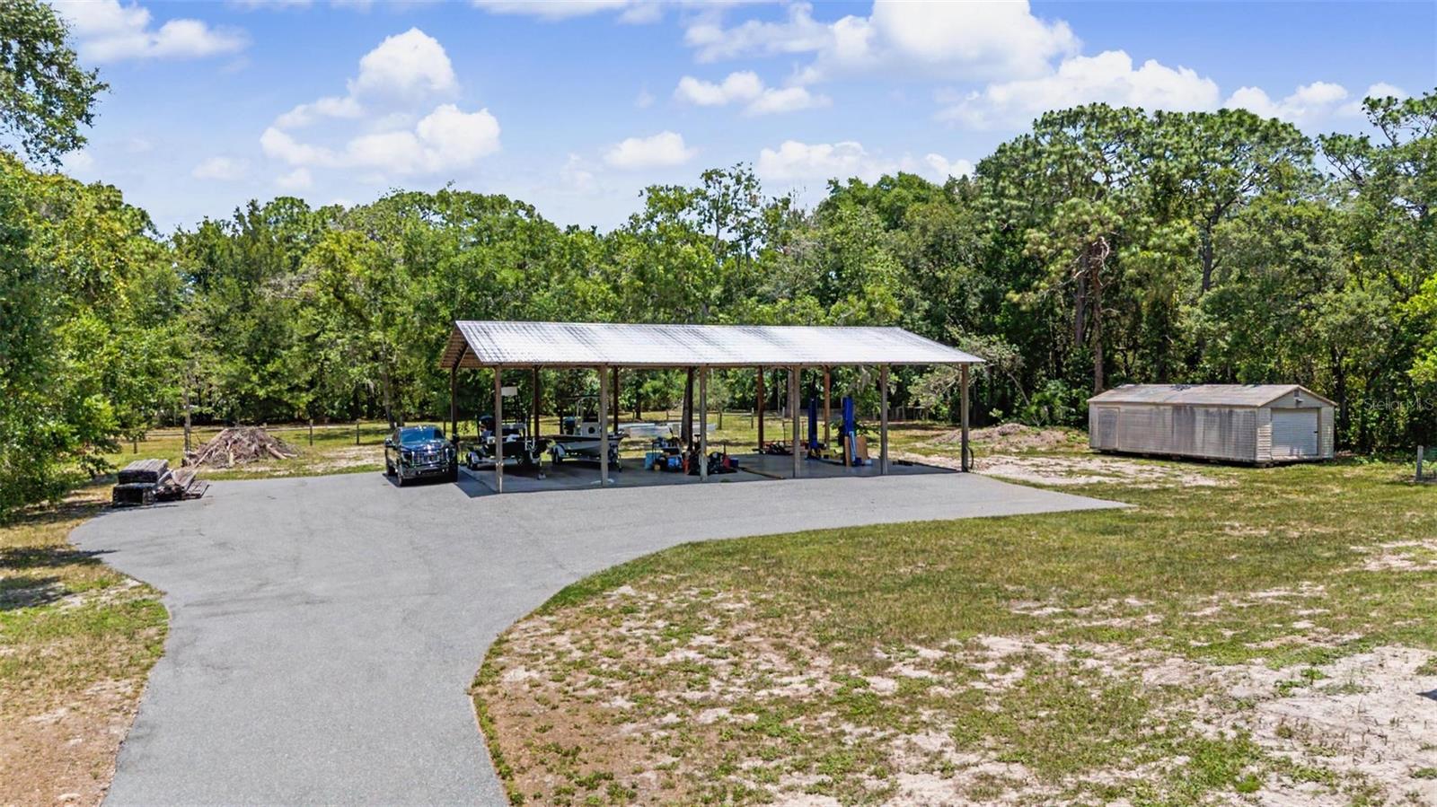 LAKEWOOD ACRES - Residential