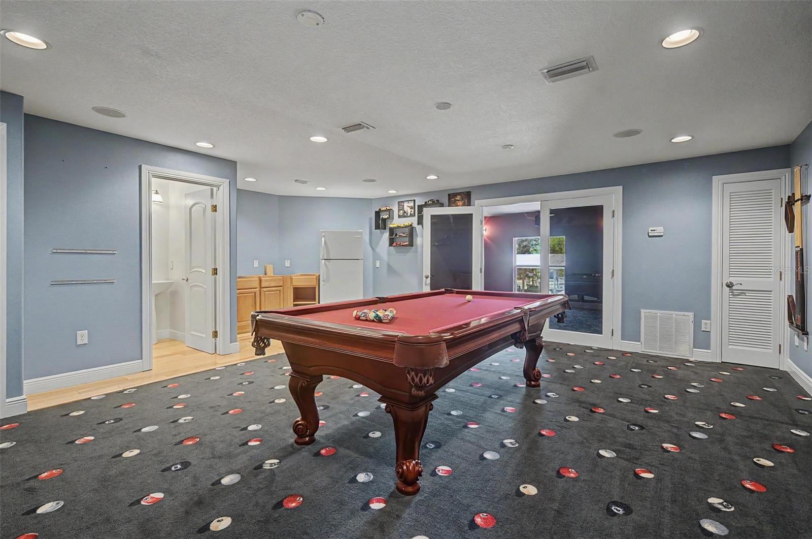 LAKEWOOD ACRES - Residential