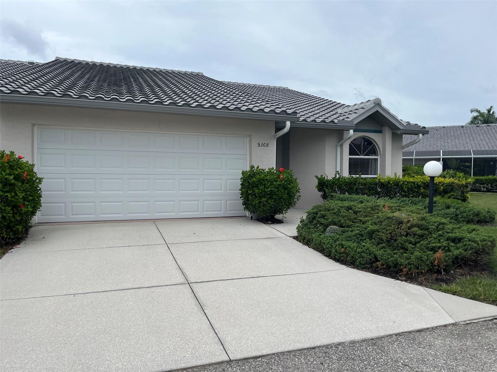 Discover the perfect blend of comfort, convenience, and Sarasota lifestyle at 5368 Kelly Drive. This well-maintained home features a brand-new roof with a fully paid assessment and a freshly painted interior, providing peace of mind and a bright, move-in-ready atmosphere.  The community clubhouse, swimming pool, and tennis/pickleball court add great entertainment opportunities.

Enjoy being just minutes from the world-famous Siesta Key Beach, renowned for its powdery sand, crystal-clear Gulf waters, and spectacular sunsets. Whether you're looking for a full-time residence, seasonal retreat, or investment opportunity, the location places you close to shopping, dining, entertainment, and outdoor recreation.

Inside, the freshly painted interior creates a clean and inviting setting ready for your personal touches. Outside, the new roof adds significant value and long-term durability, making this home an outstanding opportunity in today's market.  The 3 bedrooms allows for flexibility for a work from home situation or hosting family and friends.

Experience the best of Sarasota living with easy access to downtown Sarasota, parks, restaurants, and everyday conveniences.