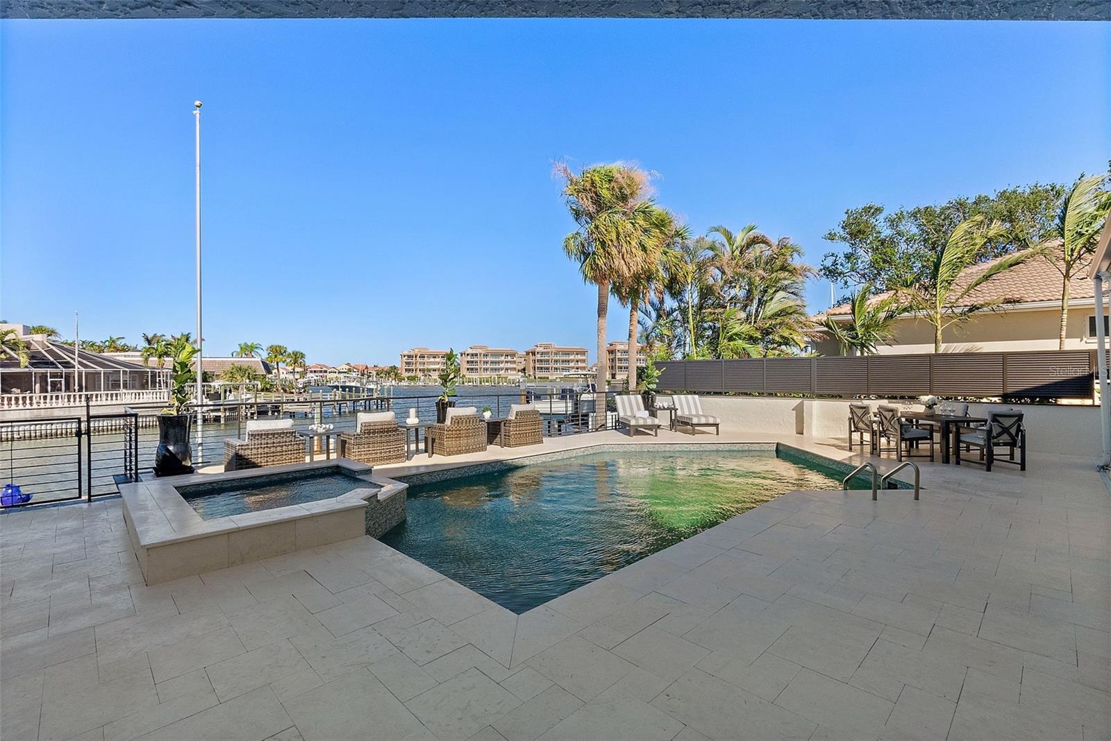 BAYWAY ISLES - Residential