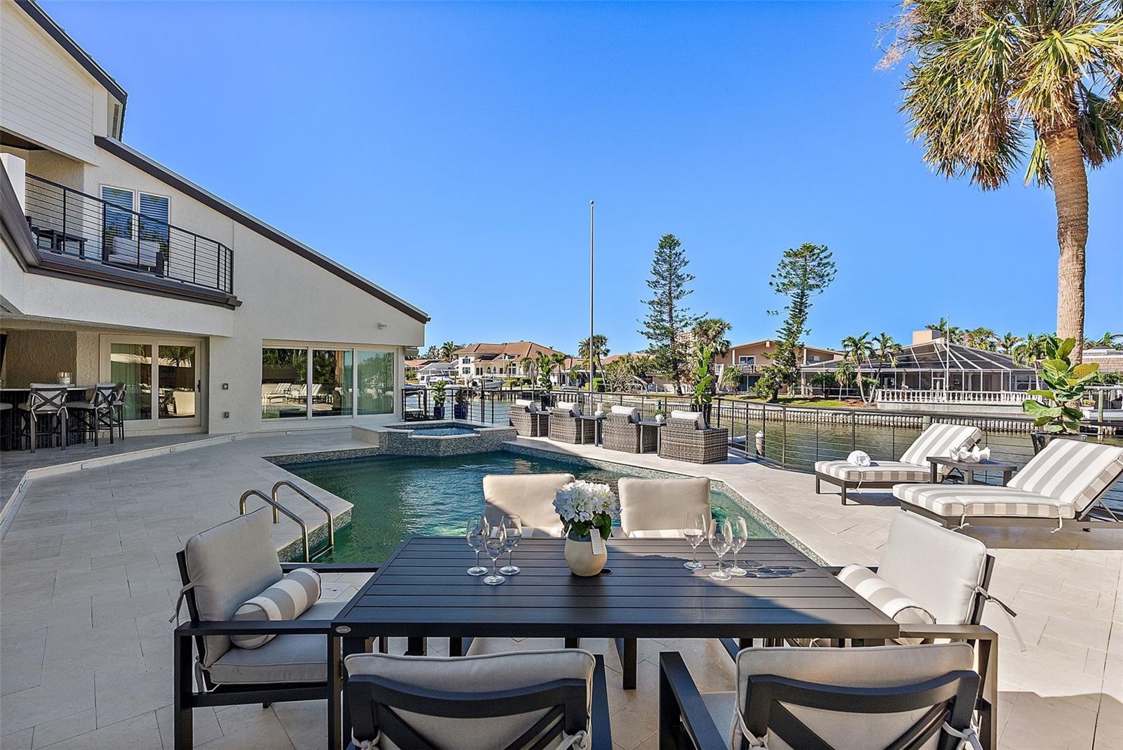 BAYWAY ISLES - Residential