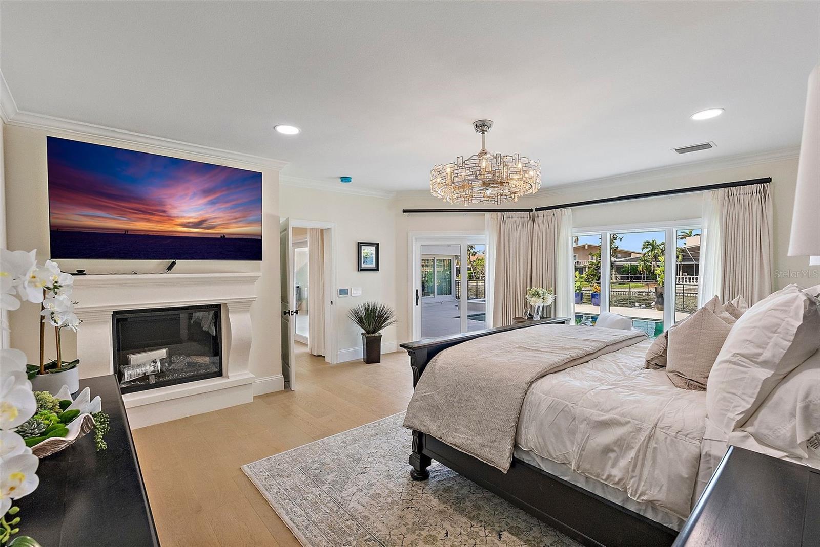 BAYWAY ISLES - Residential