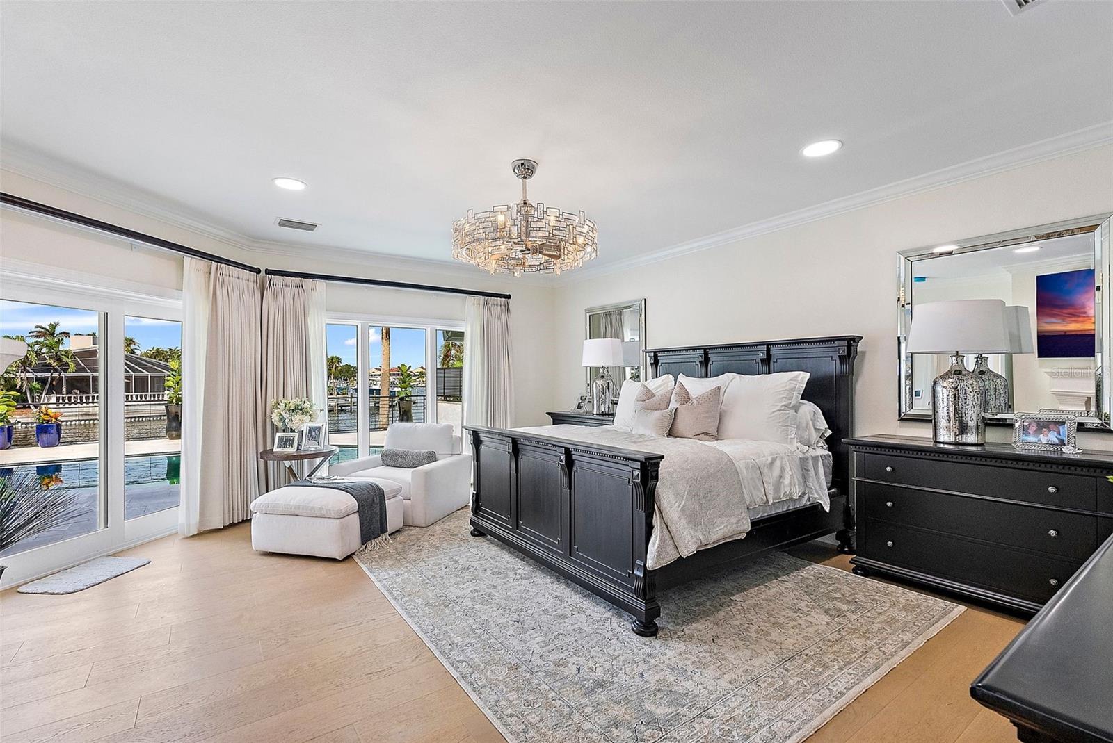 BAYWAY ISLES - Residential
