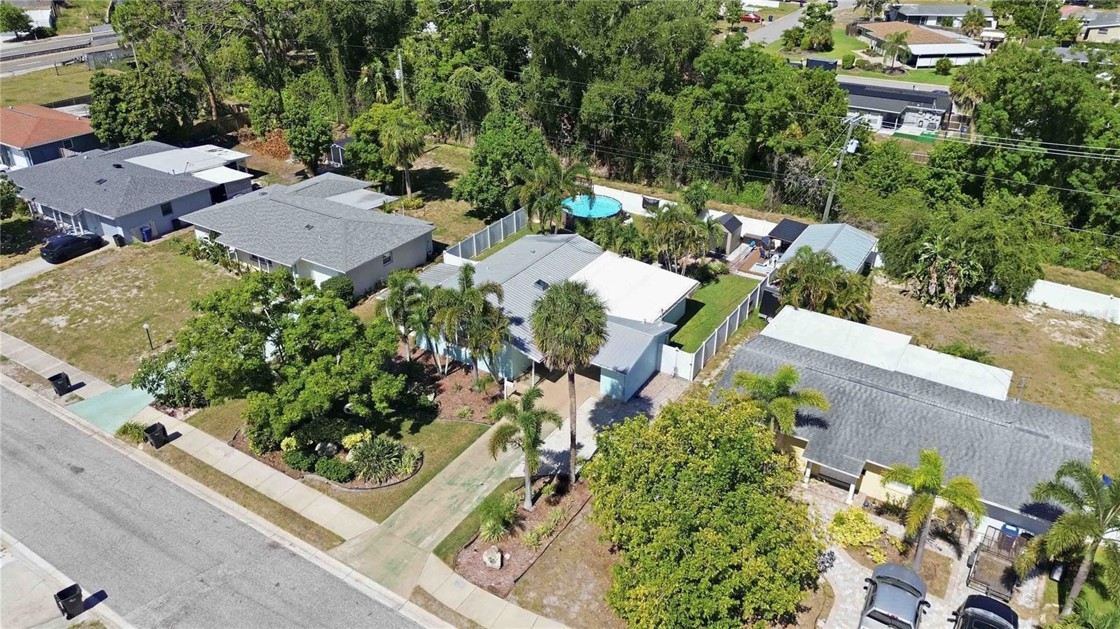 BAYSHORE GARDENS SEC 5 - Residential