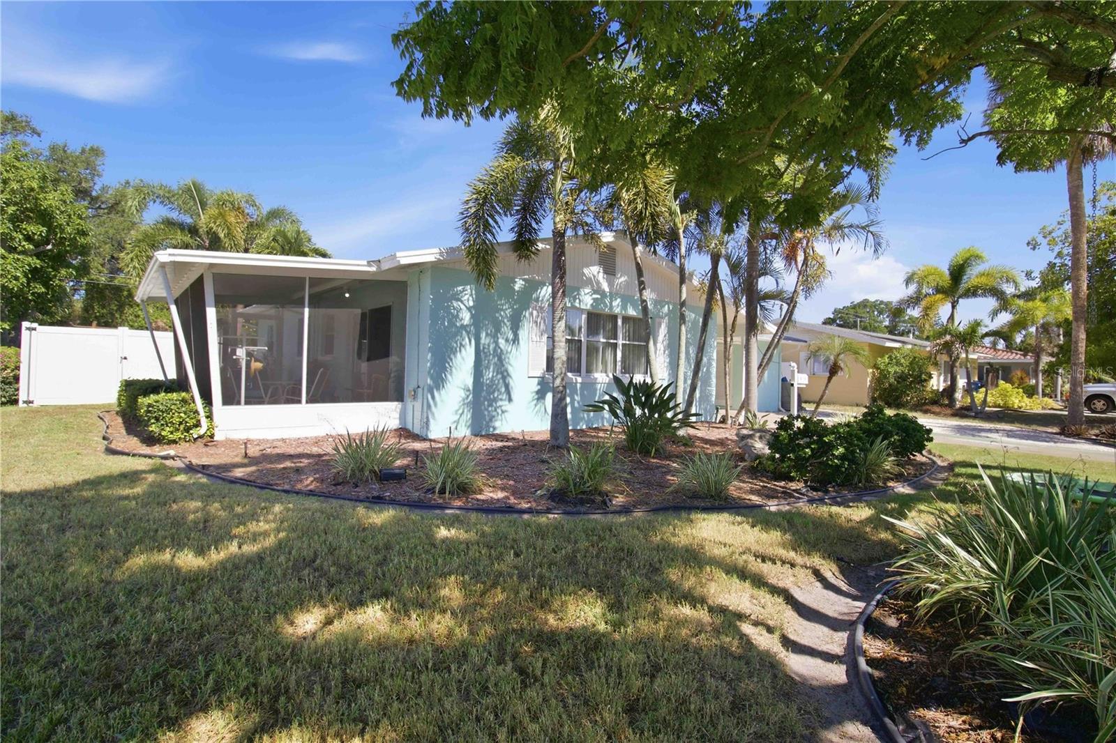 BAYSHORE GARDENS SEC 5 - Residential
