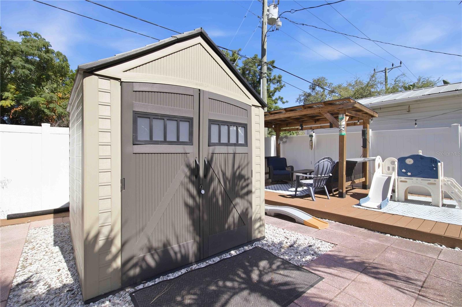 BAYSHORE GARDENS SEC 5 - Residential