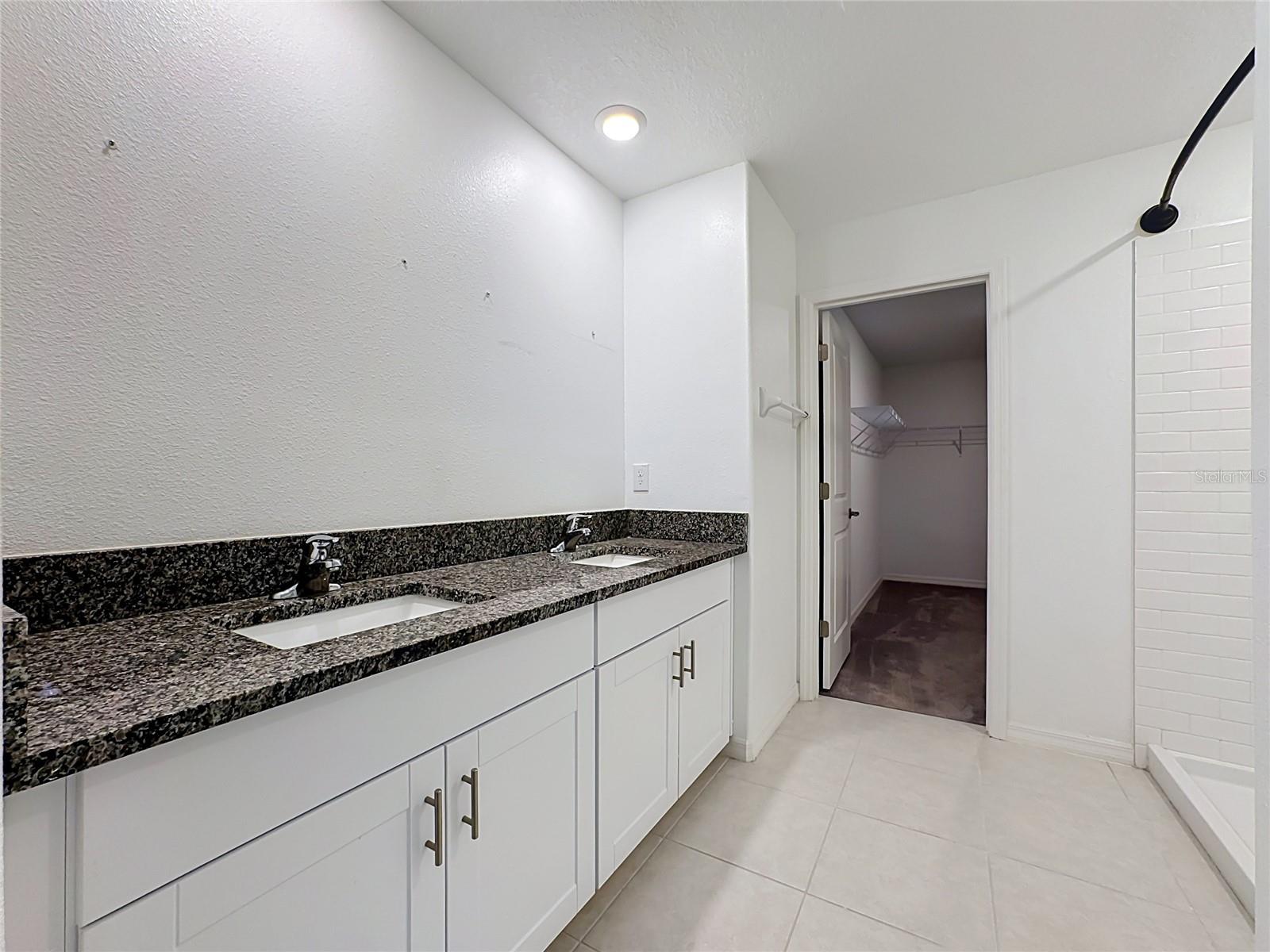 WIND MEADOWS SOUTH - Residential