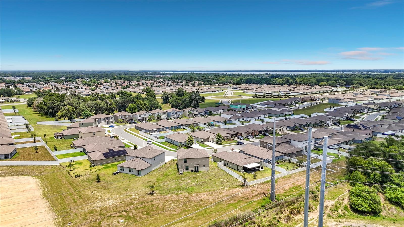 WIND MEADOWS SOUTH - Residential