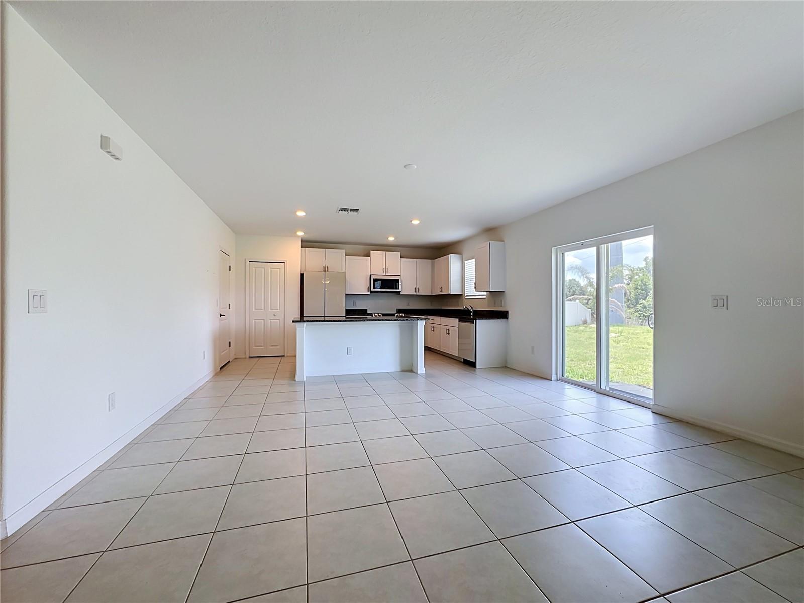 WIND MEADOWS SOUTH - Residential