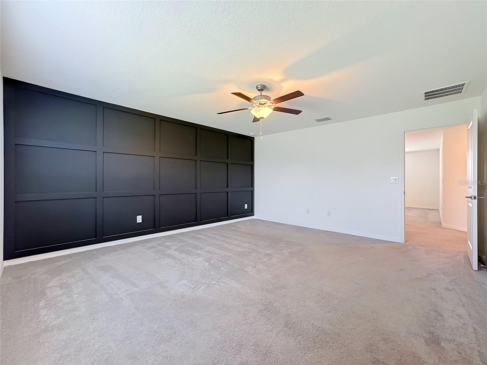 WIND MEADOWS SOUTH - Residential