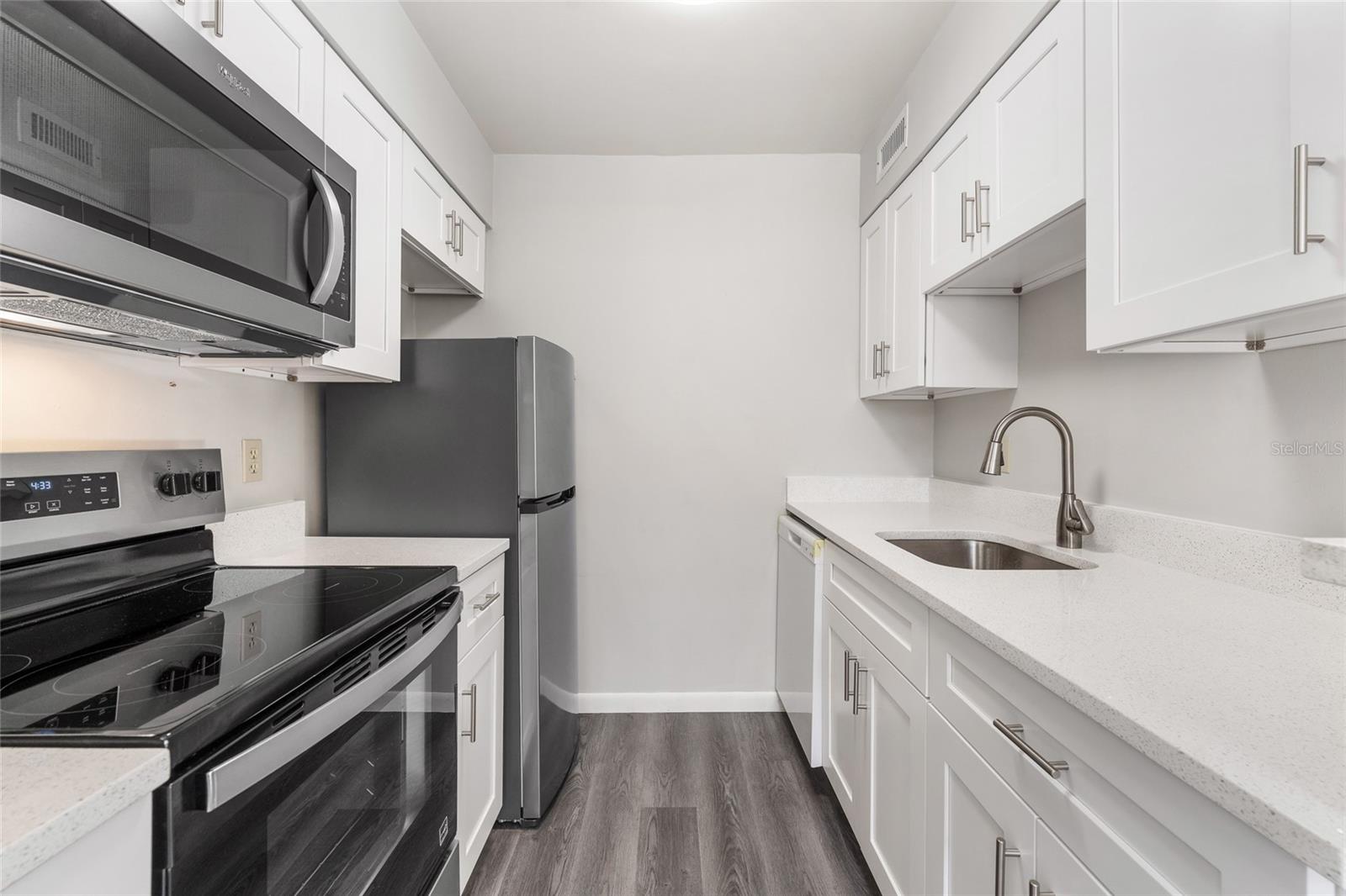 WINDHOVER CONDO - Residential