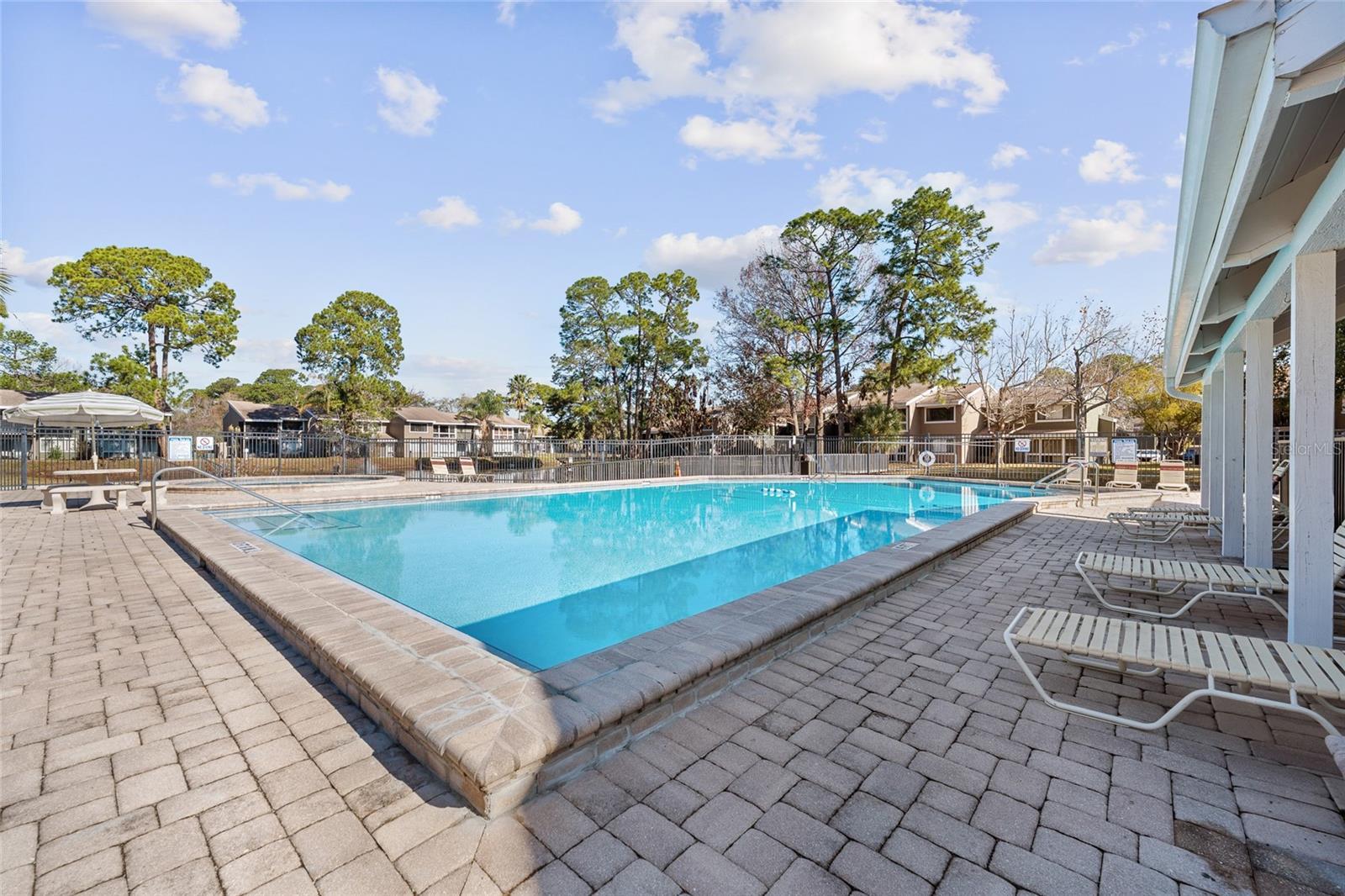 WINDHOVER CONDO - Residential