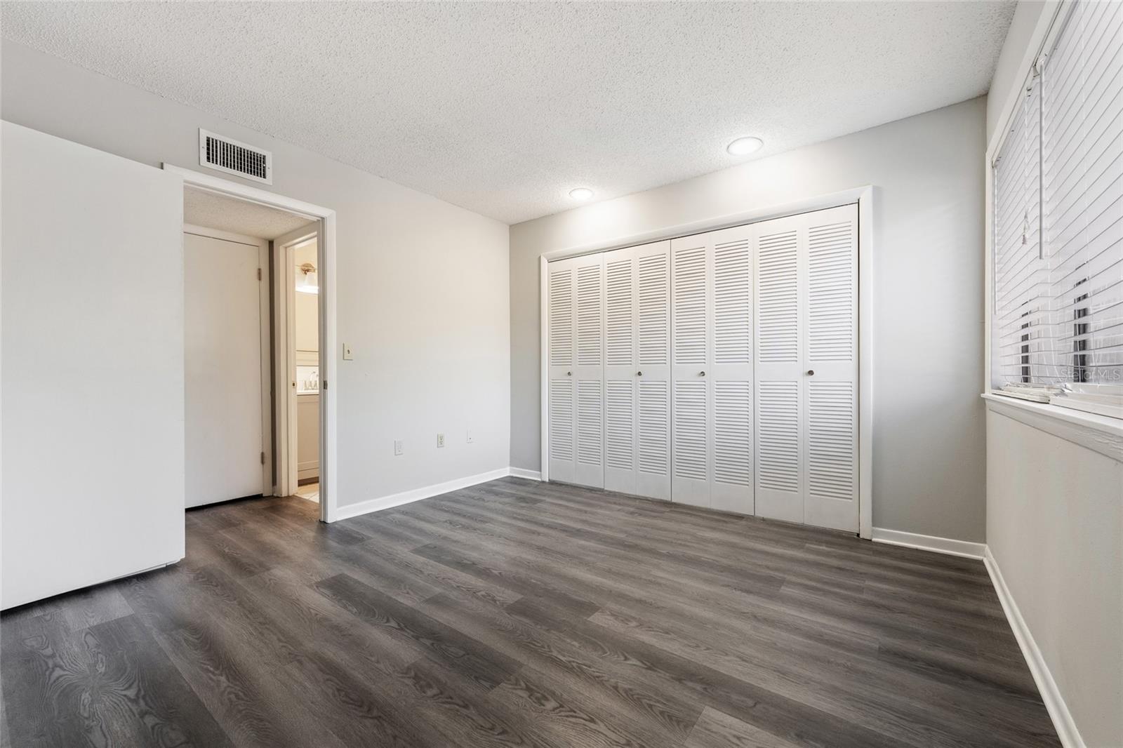 WINDHOVER CONDO - Residential