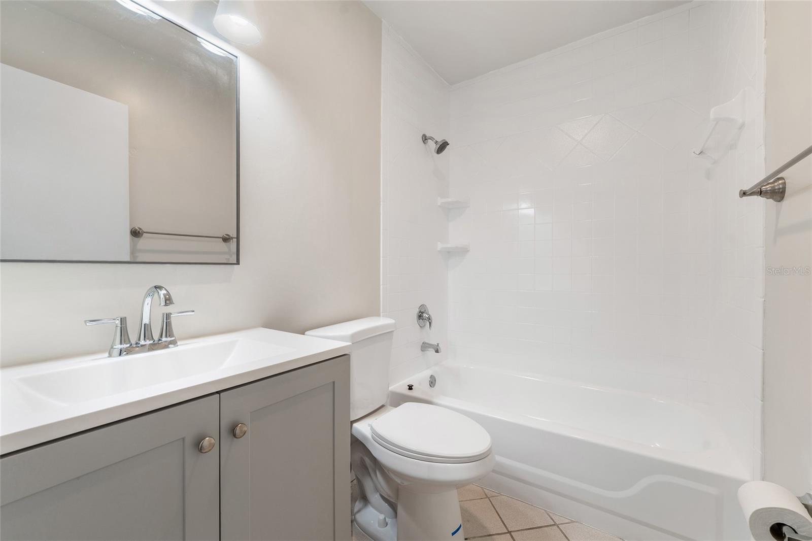 WINDHOVER CONDO - Residential