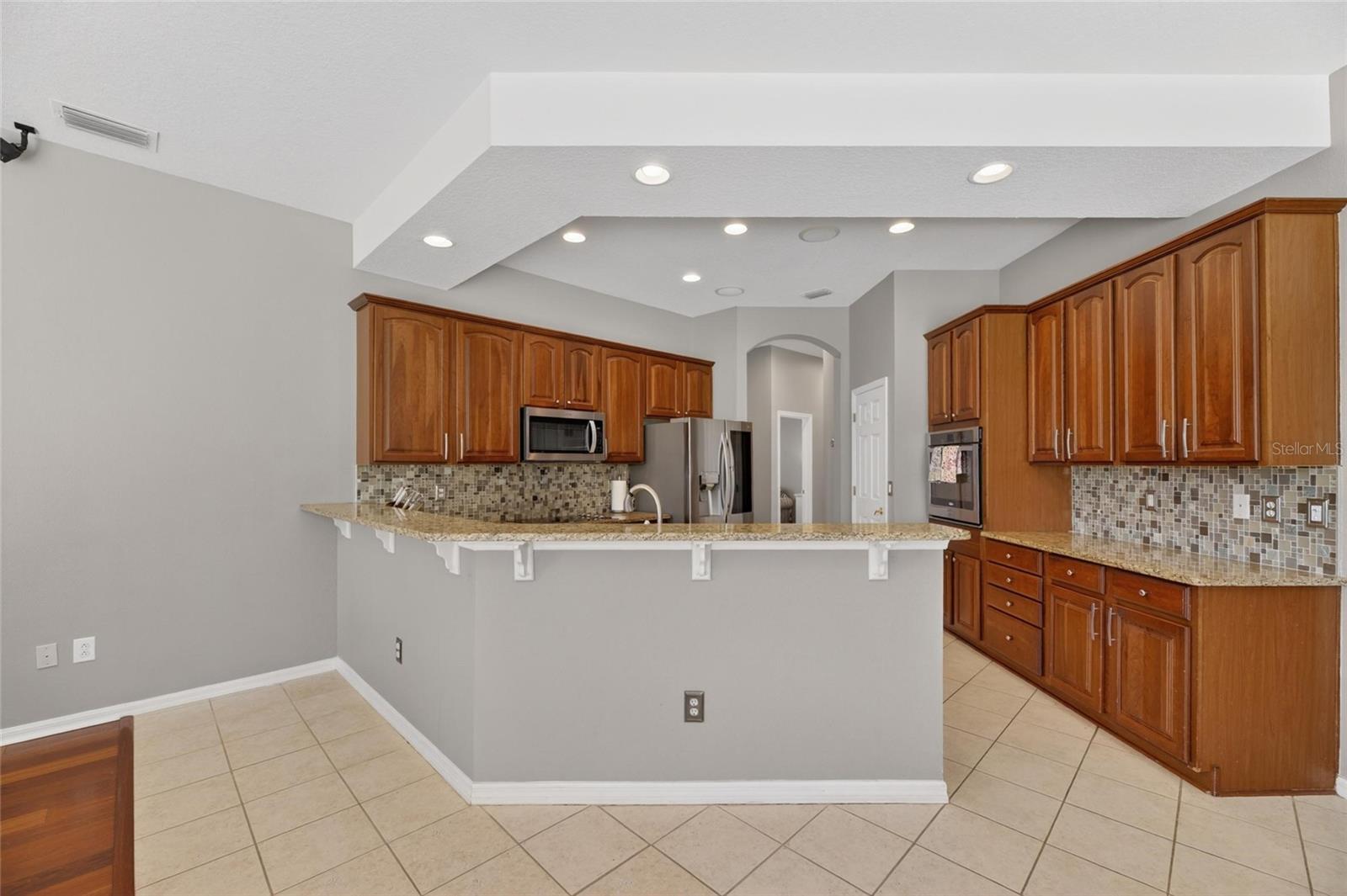 HICKORY WOODS - Residential