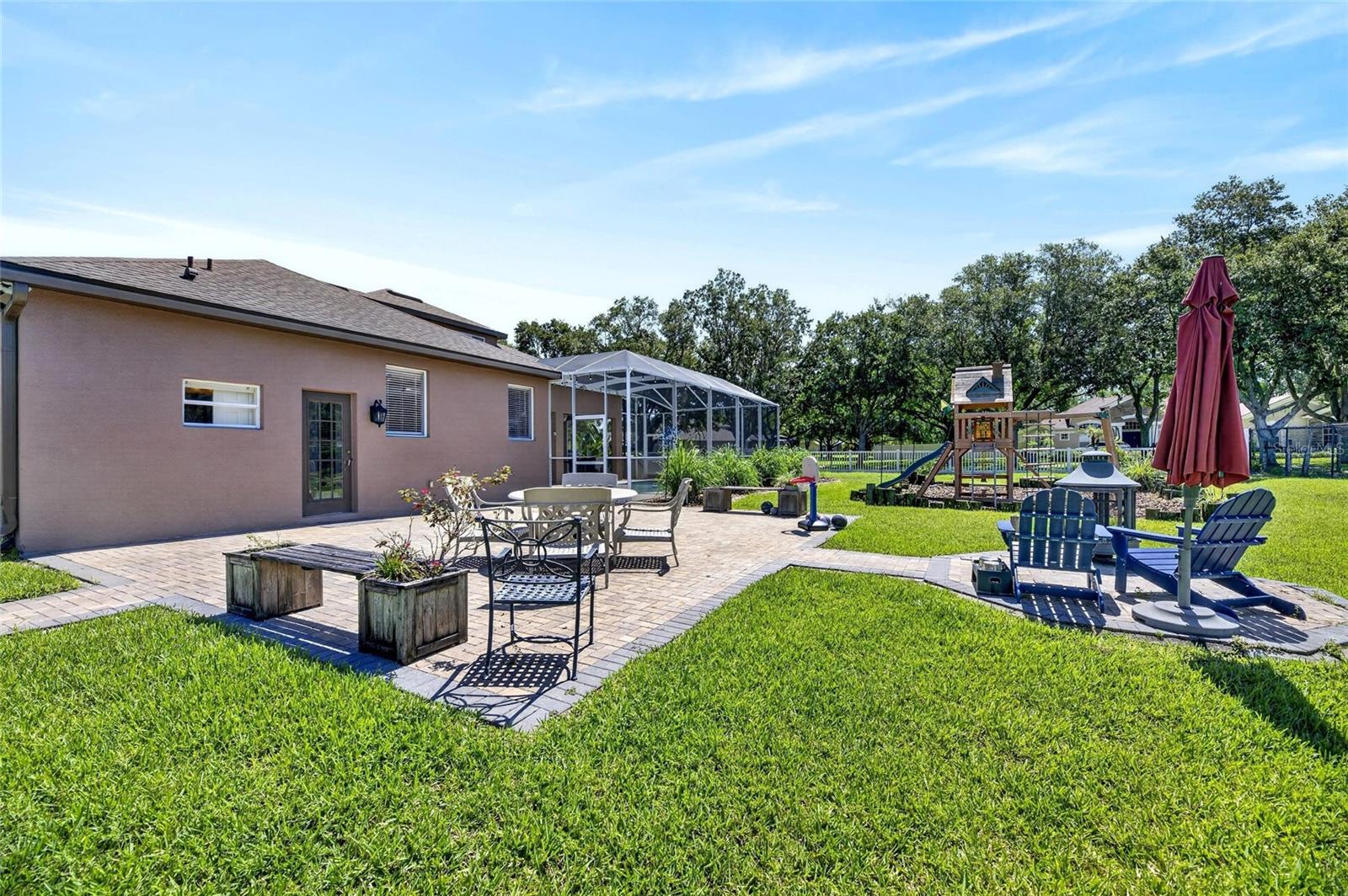 HICKORY WOODS - Residential