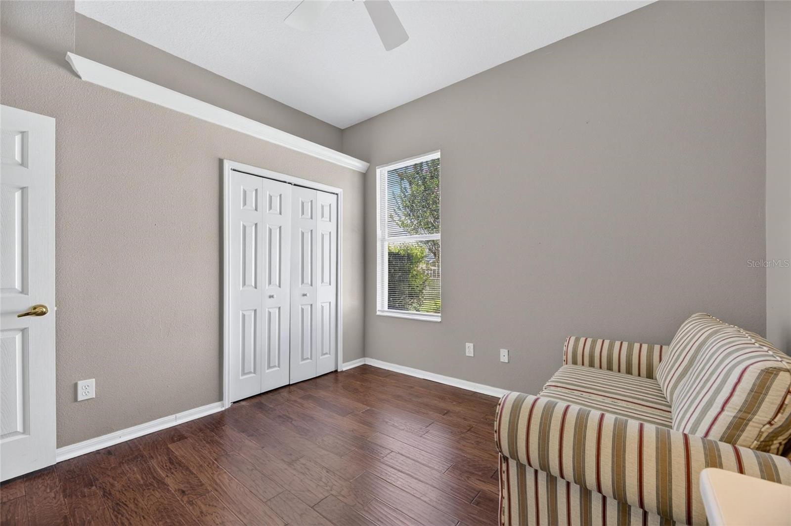 HICKORY WOODS - Residential