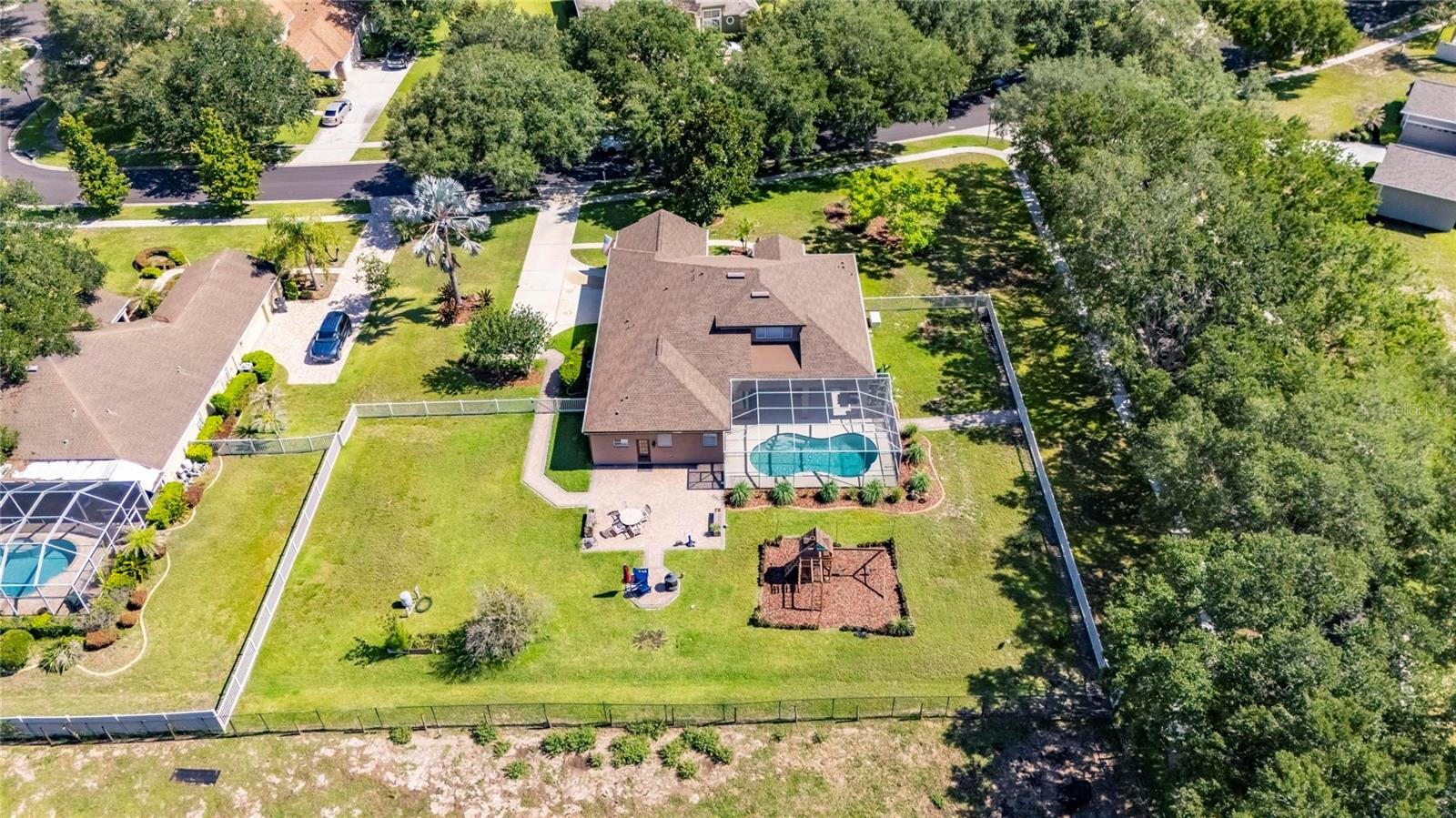 HICKORY WOODS - Residential