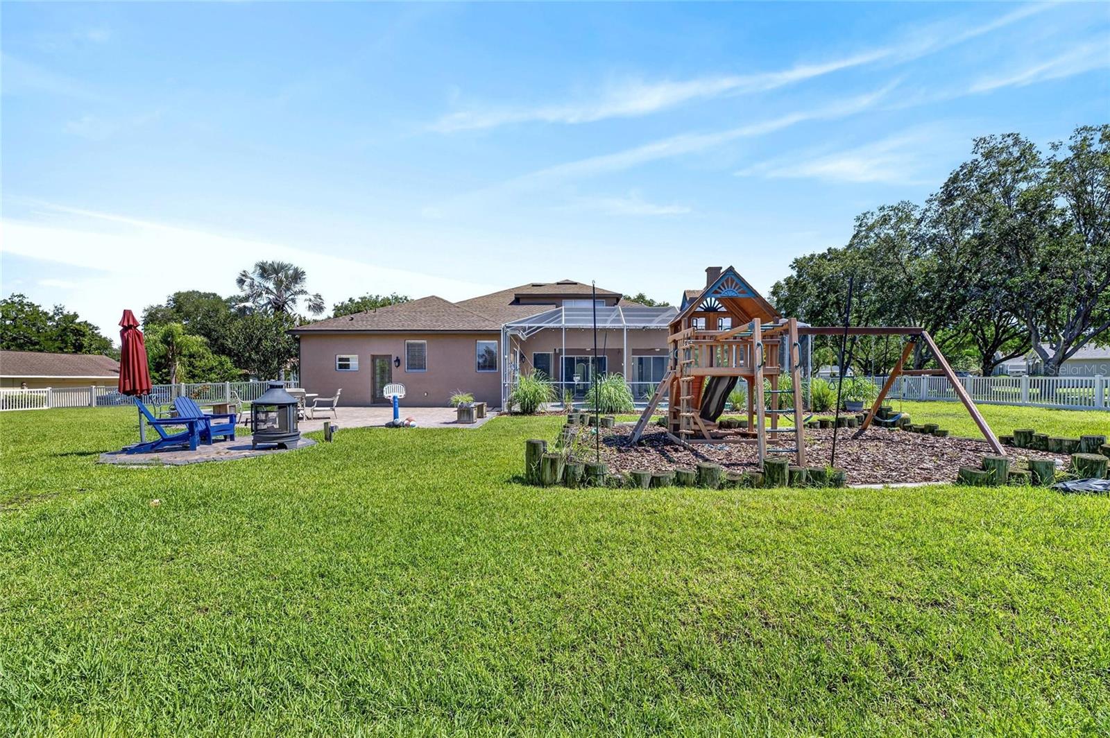 HICKORY WOODS - Residential