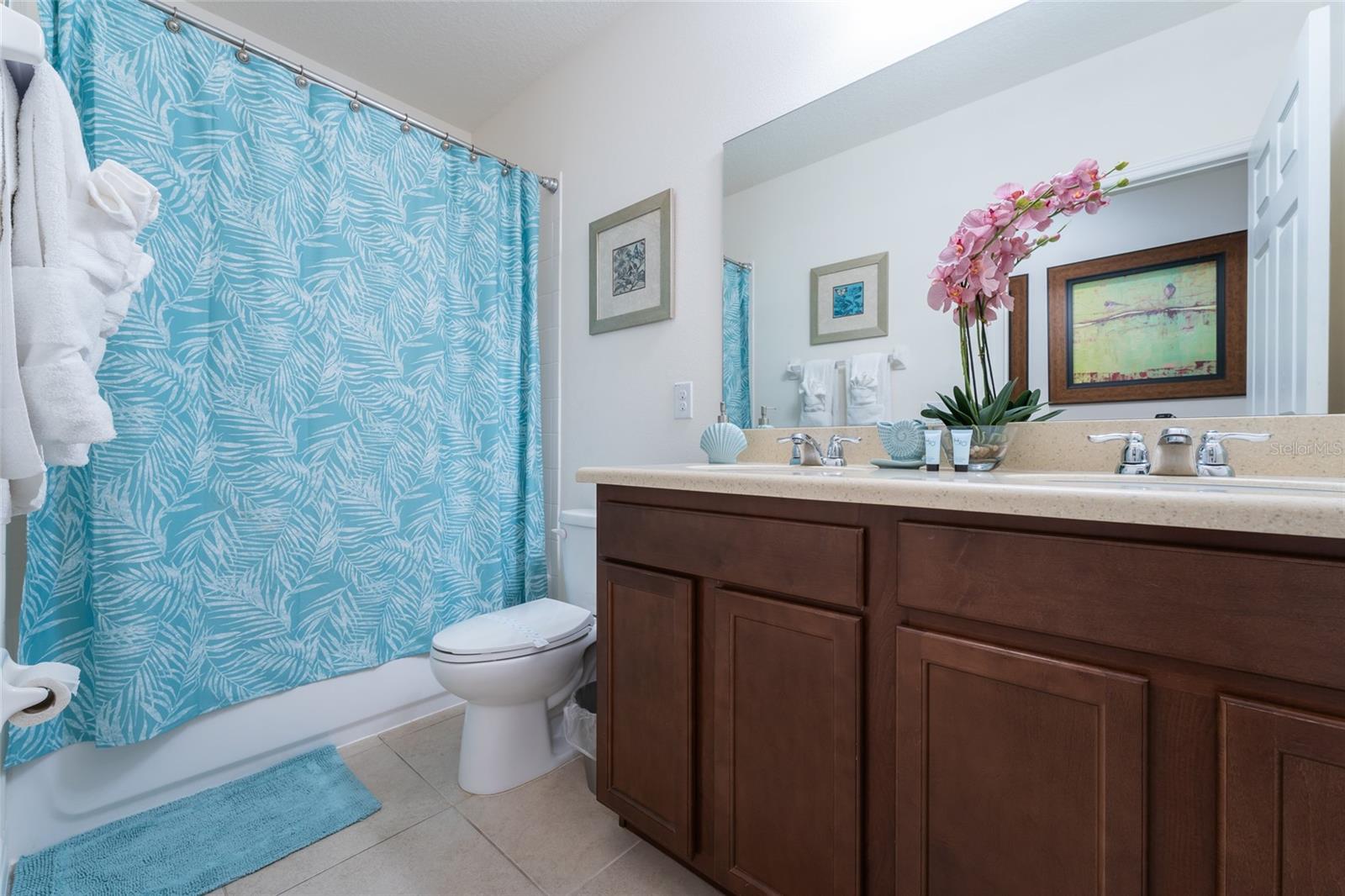 DALES/WEST HAVEN - Residential