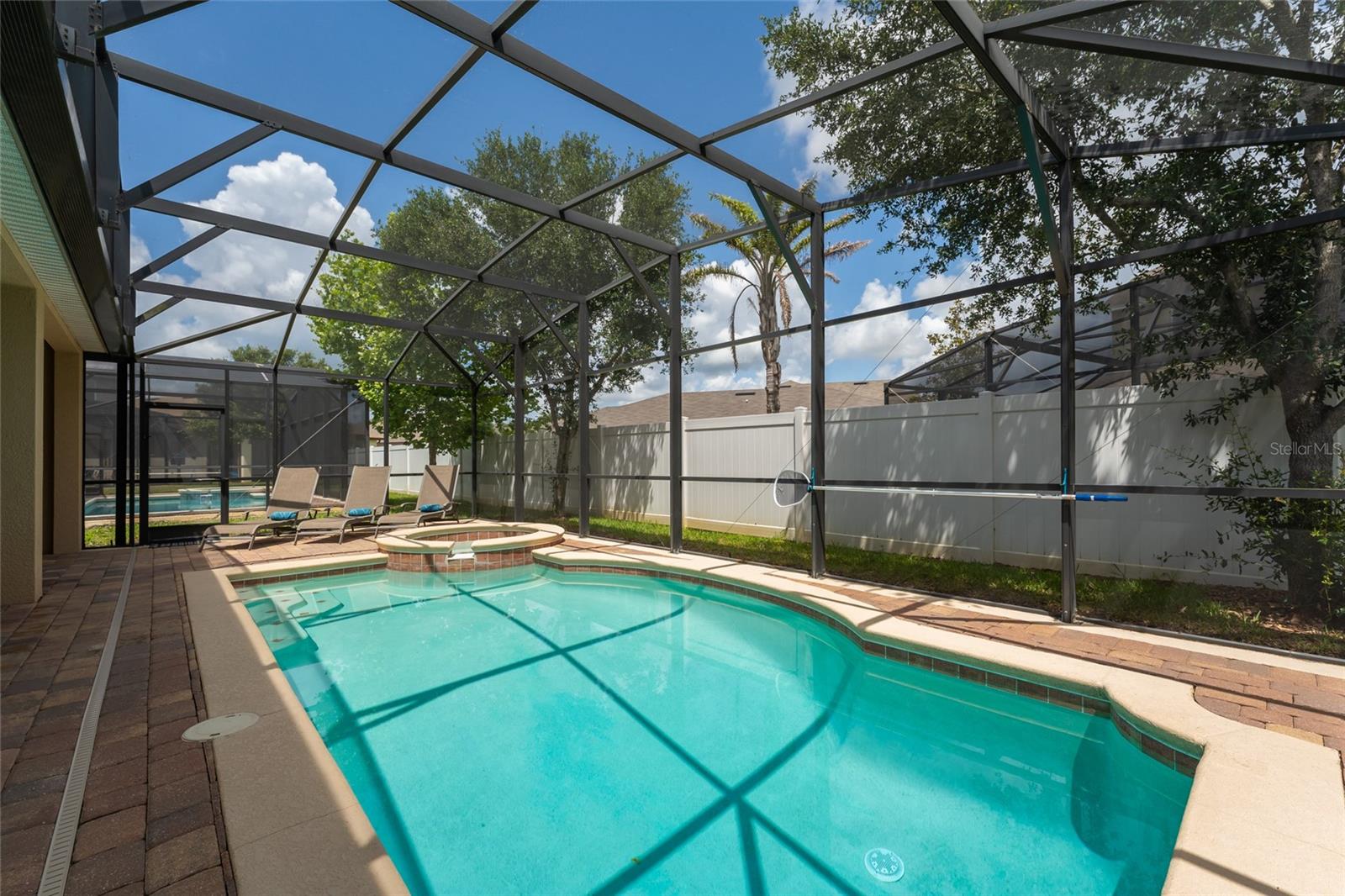 DALES/WEST HAVEN - Residential