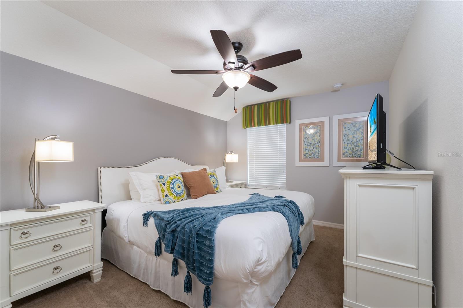 DALES/WEST HAVEN - Residential
