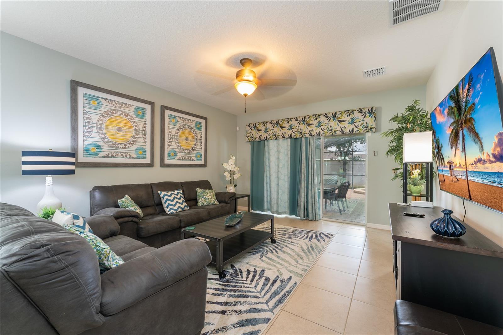 DALES/WEST HAVEN - Residential