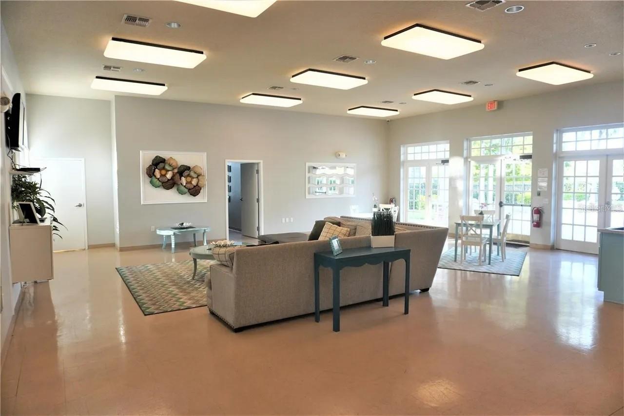 DALES/WEST HAVEN - Residential