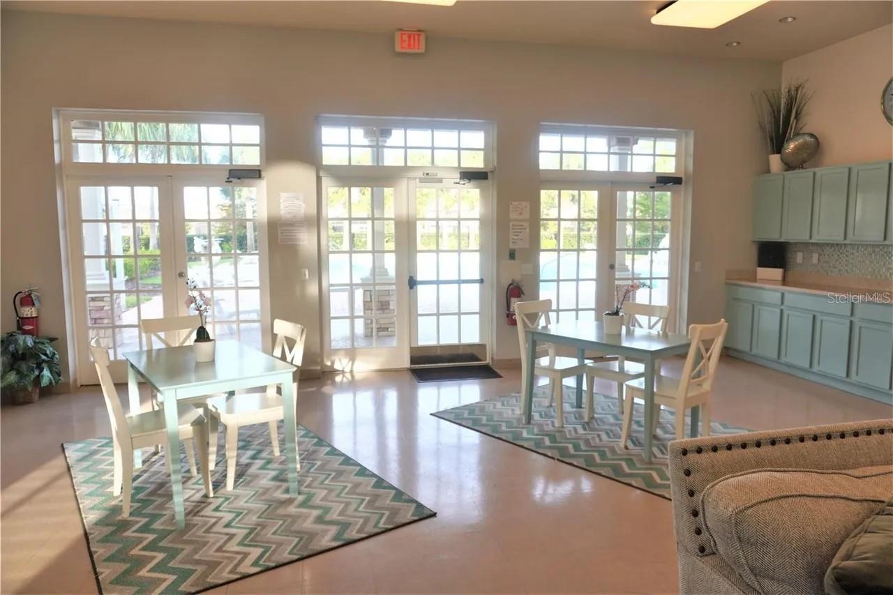 DALES/WEST HAVEN - Residential