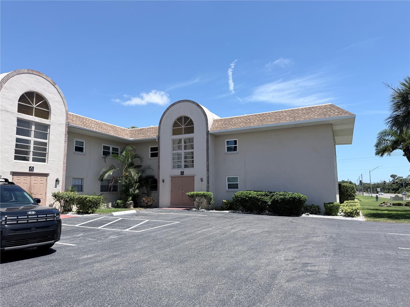 SABAL PALM GARDENS PH I - Residential