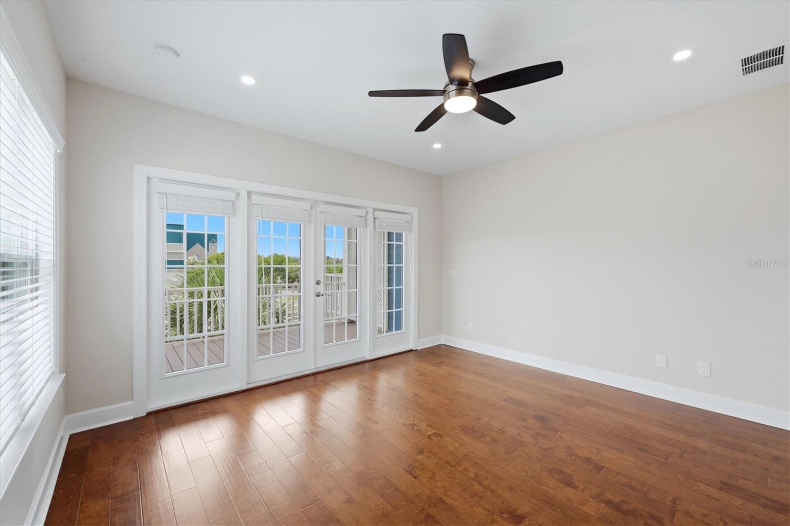 CORAL CREEK ANGLERS CLUB - Residential