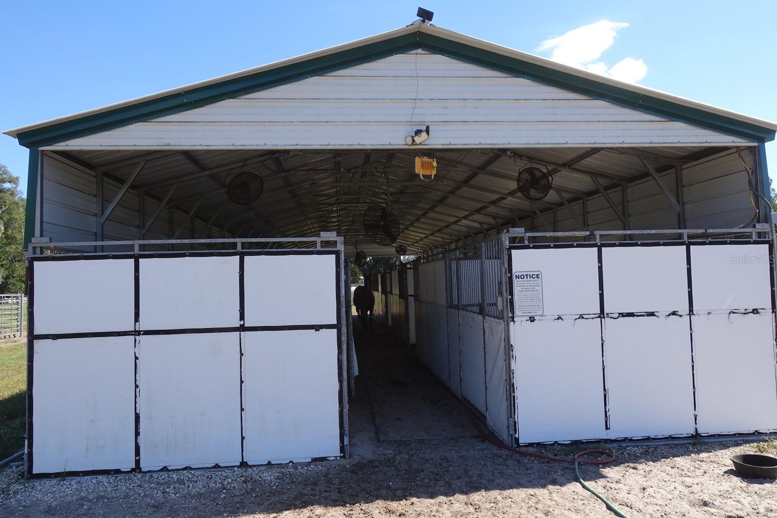 SUMMERFIELD - Farm
