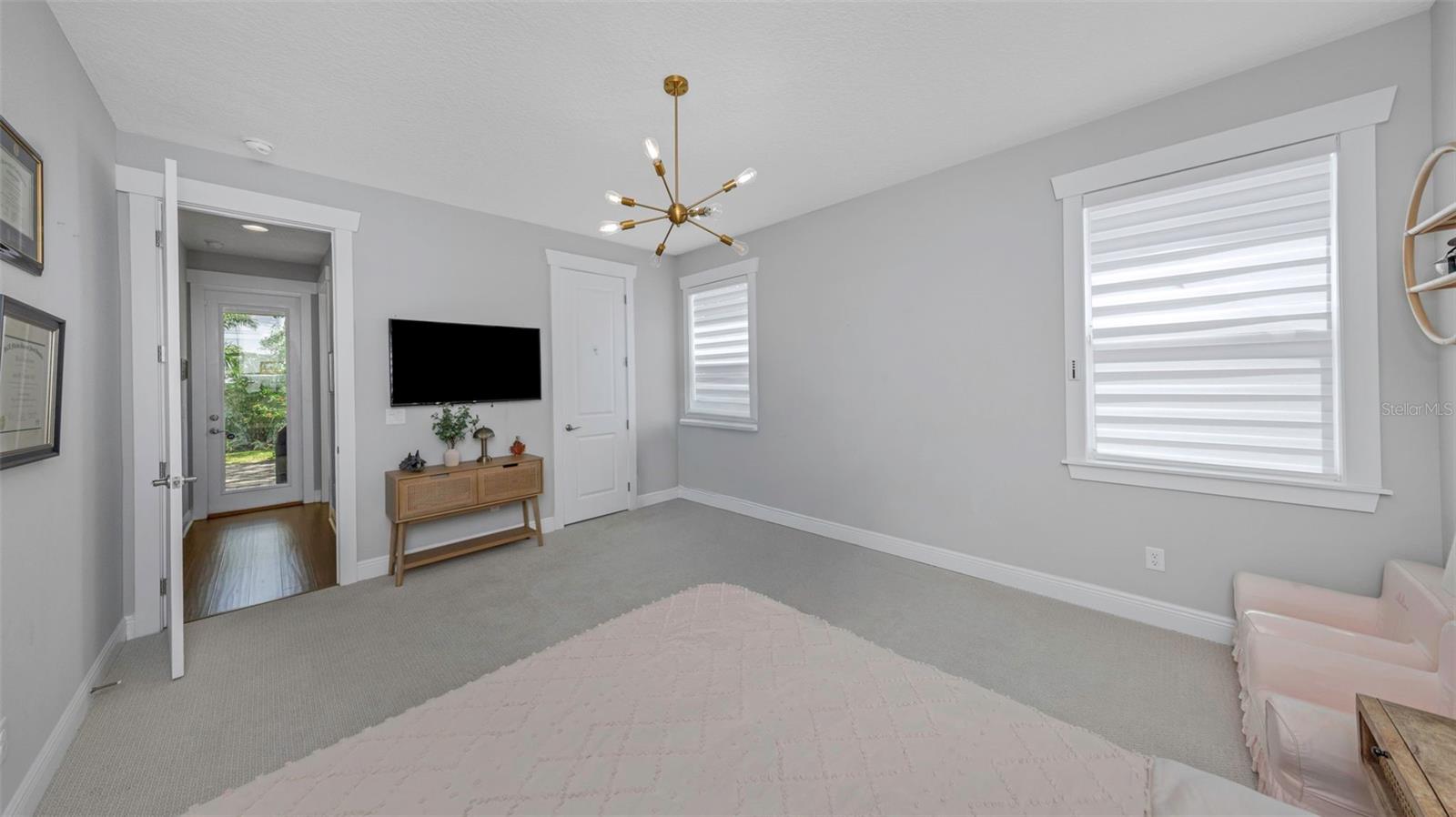 MARYLAND MANOR 2ND UNIT - Residential