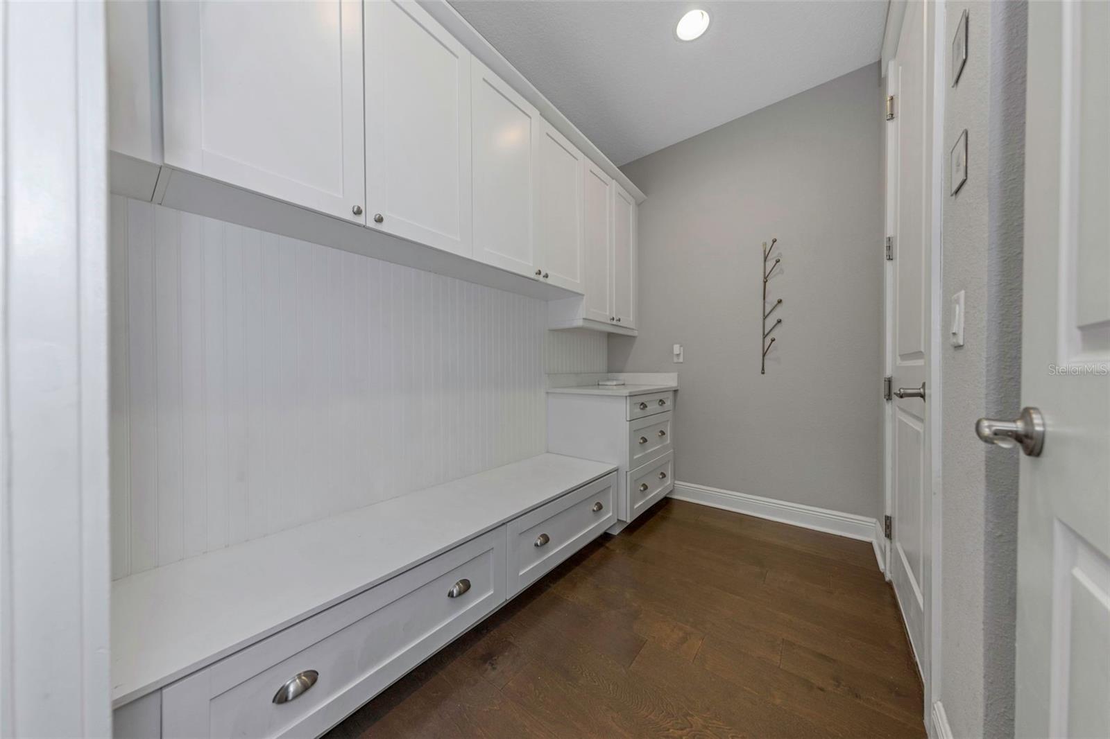 MARYLAND MANOR 2ND UNIT - Residential