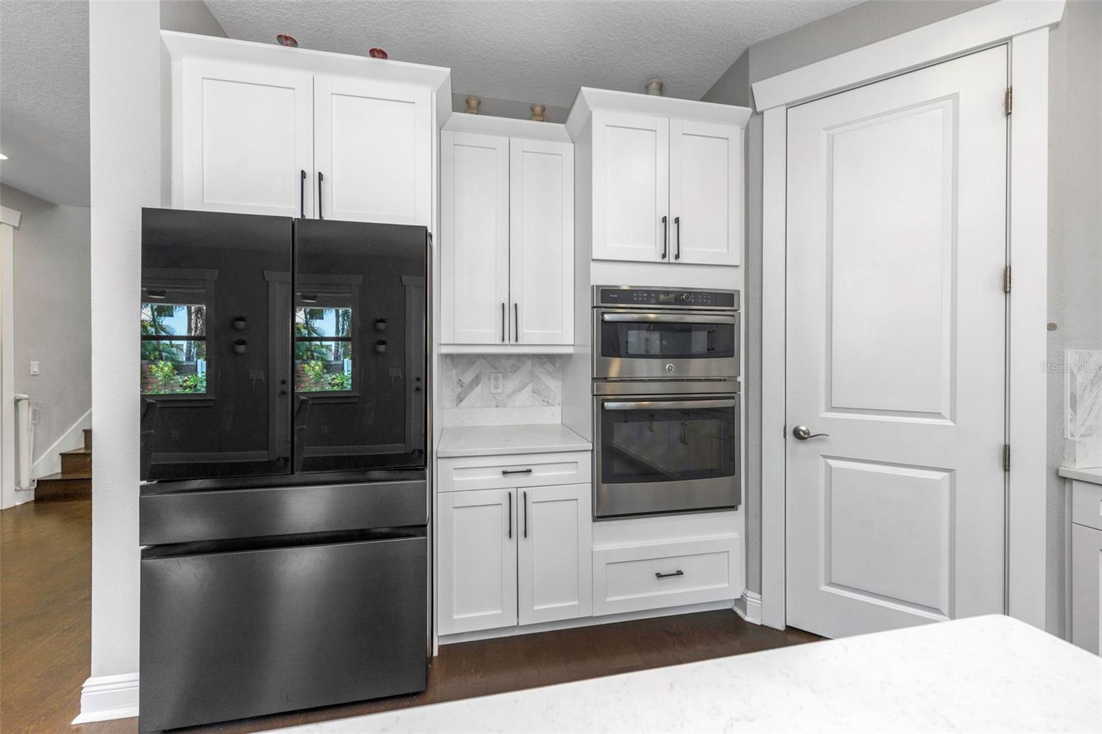 MARYLAND MANOR 2ND UNIT - Residential