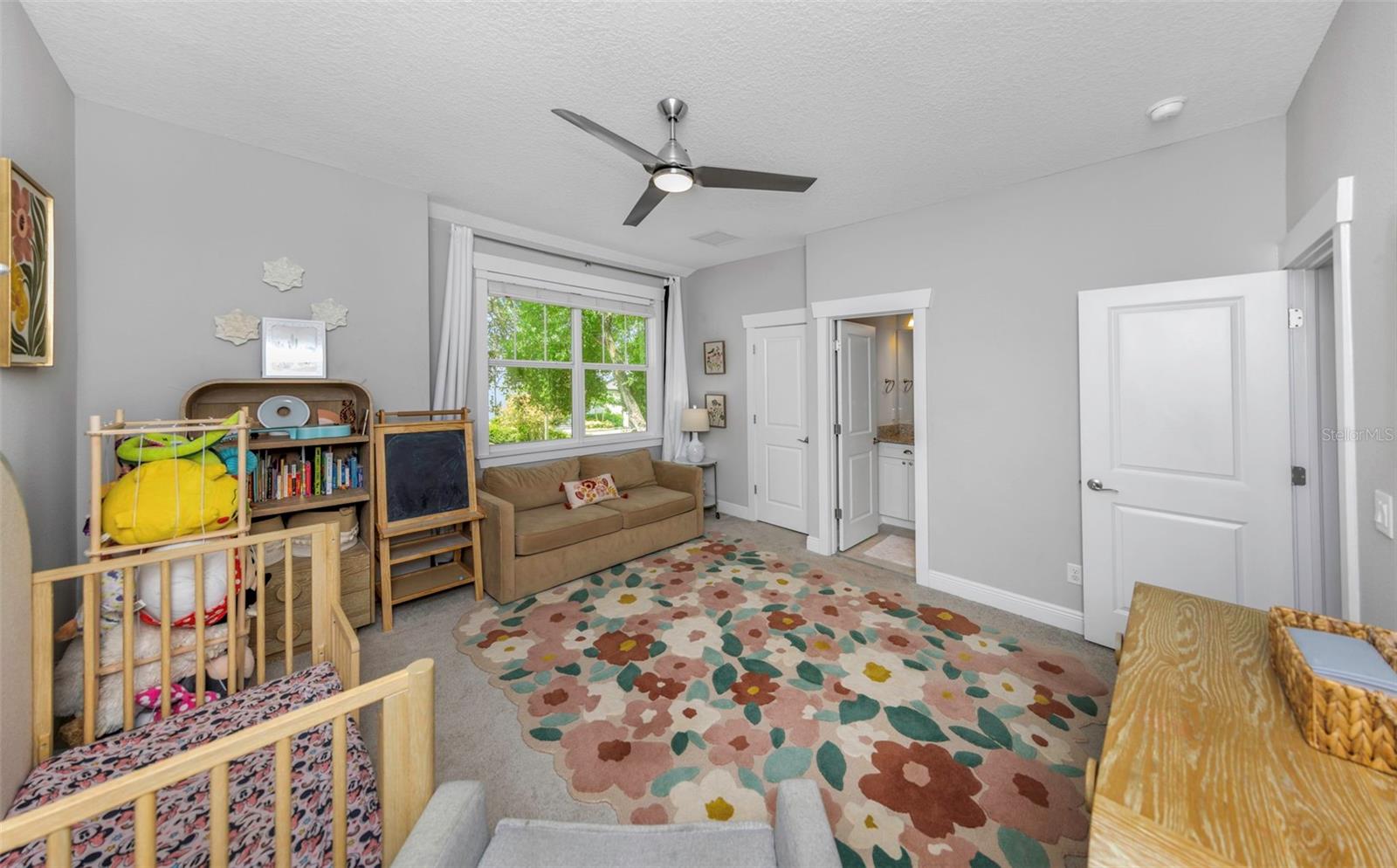 MARYLAND MANOR 2ND UNIT - Residential