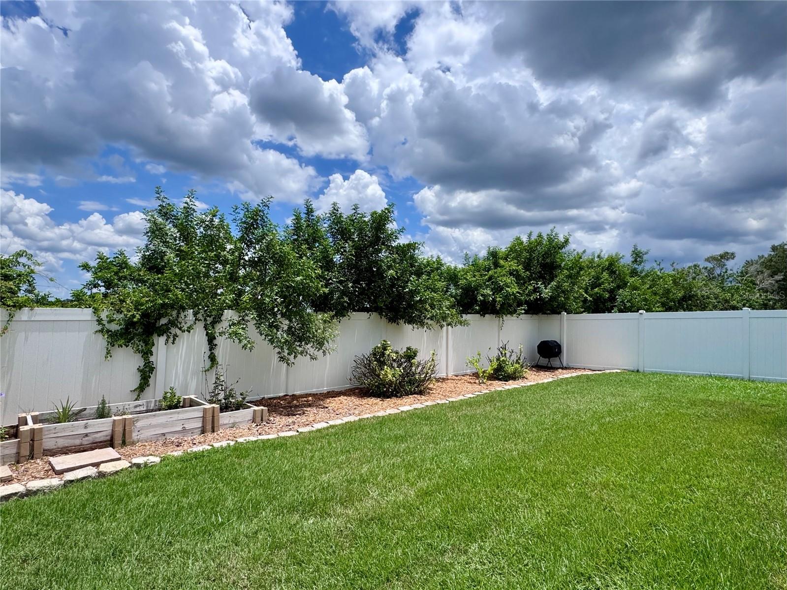 DIAMOND HILL PH 1A UNIT 1 - Residential Lease