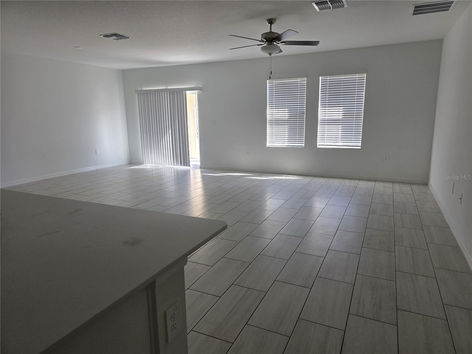 TRIPLE CRK VILLAGE Q - Residential Lease