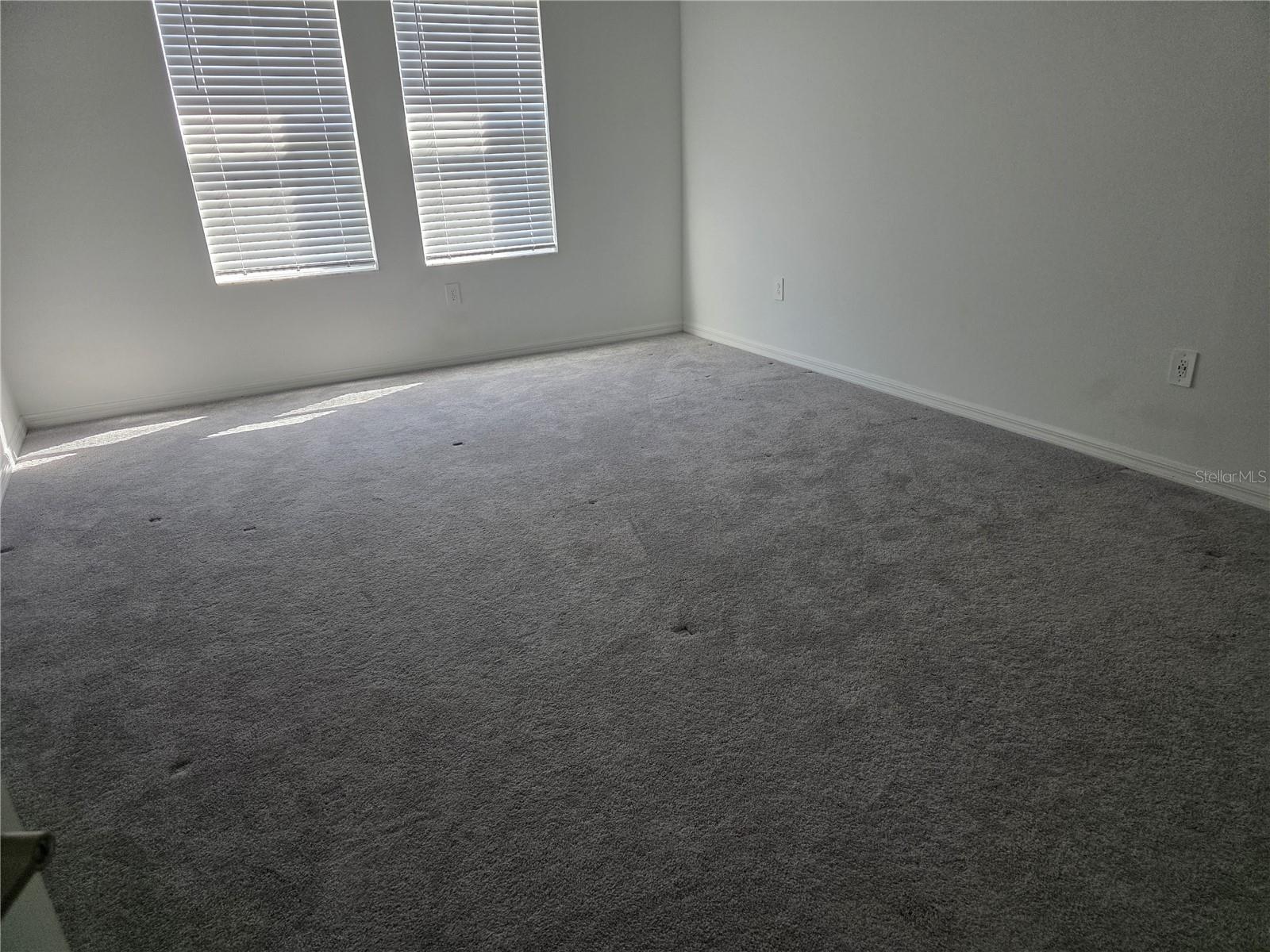 TRIPLE CRK VILLAGE Q - Residential Lease